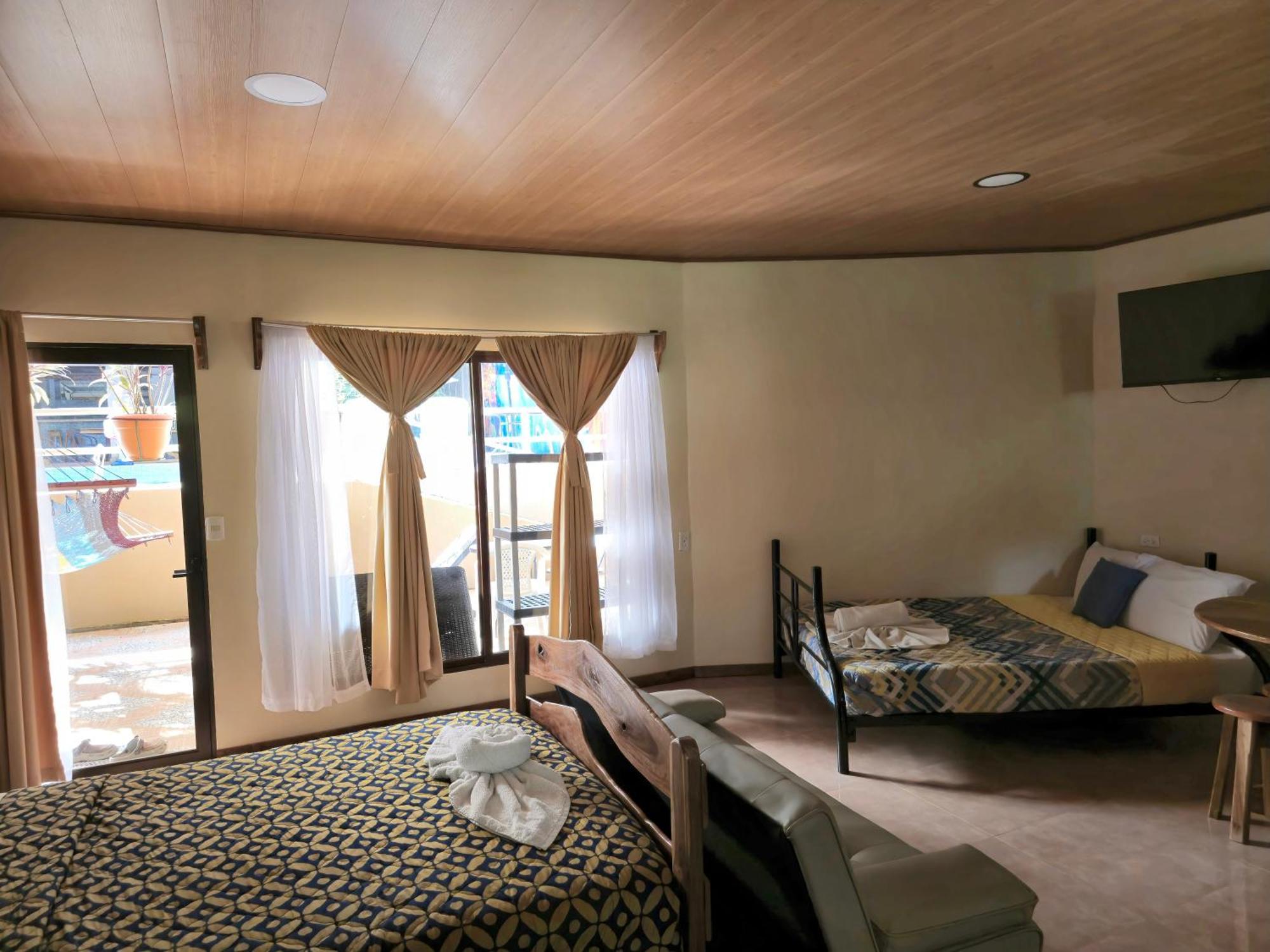 Cool Waters Jungle Villas Uvita Exterior foto